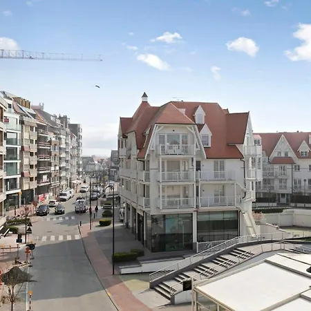 Huswell - Renovated On Location In 't Zoute Appartement *