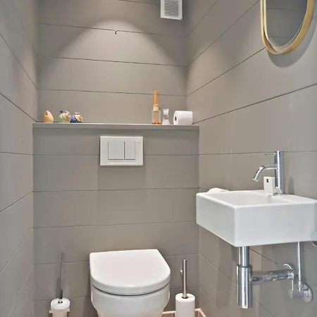 Huswell - Renovated On Location In 't Zoute Appartement